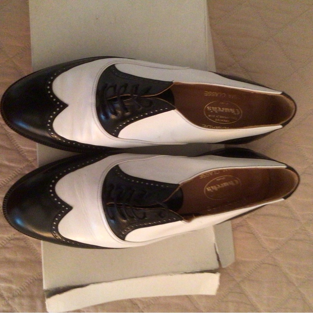 Church’s Classic Spectator Shoes. Size 7M.Genuine Leather Slight wear(see photo)